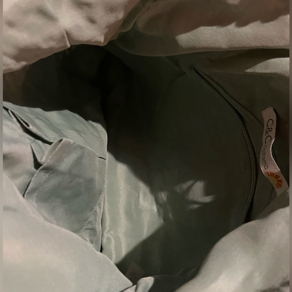 C&C Crocheted purse - Picture 3 of 4